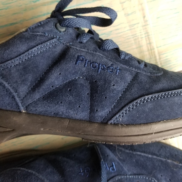 Propet washable suede walking shoes size 5.5 - Picture 5 of 6